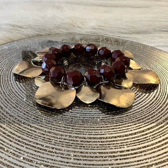 BROWN & GOLD Tone Beaded Stretch Bracelet Medallions Costume - Picture 3 of 4